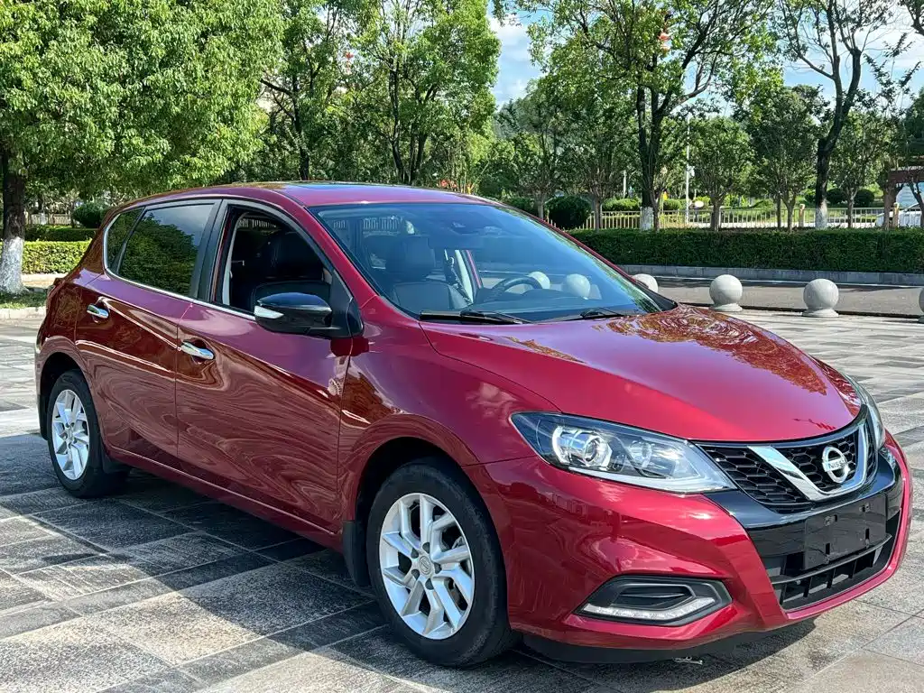 Nissan Tiida 2023