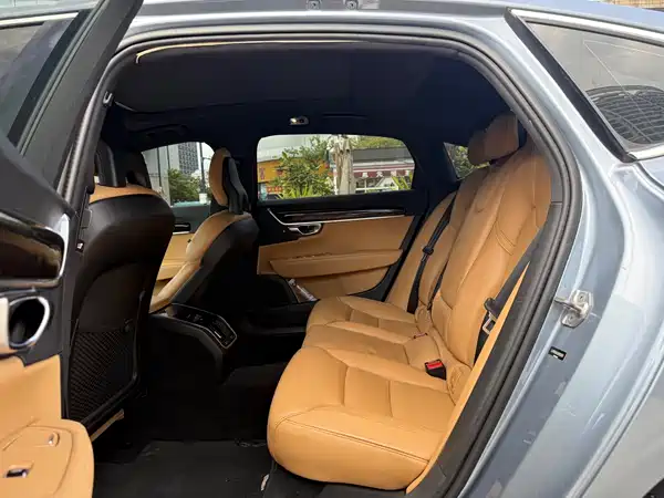Volvo S90 2017