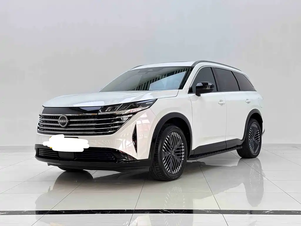 Nissan Teramont 2024