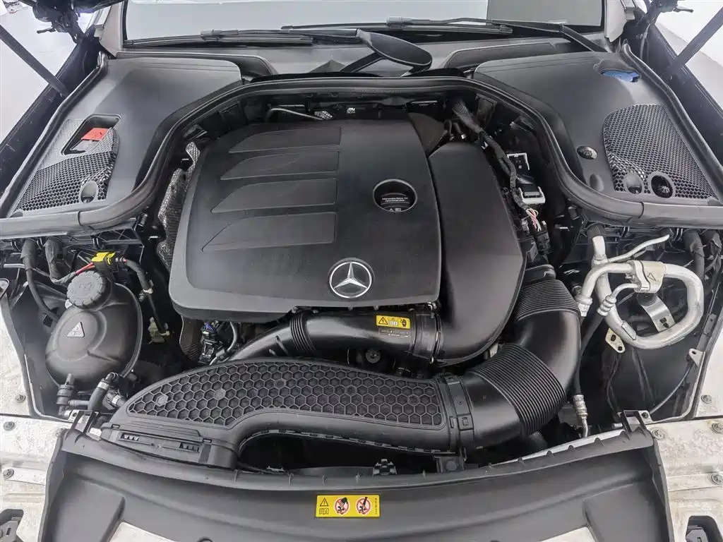 Mercedes-Benz E-Class 2022 — фото 6