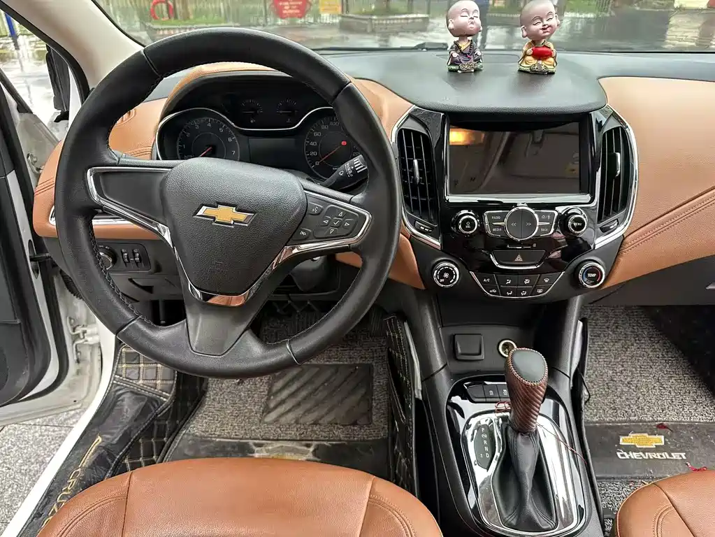 Chevrolet Cruze 2016 — фото 12