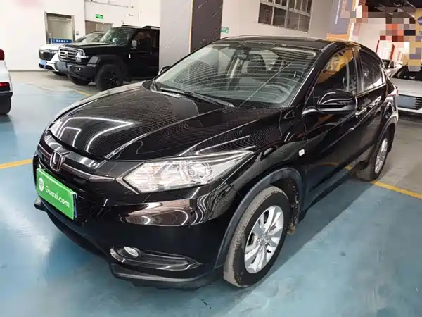 Honda Vezel 2015