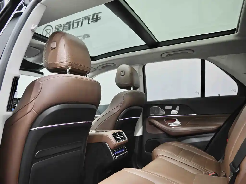 Mercedes-Benz GLE 2024 — фото 21