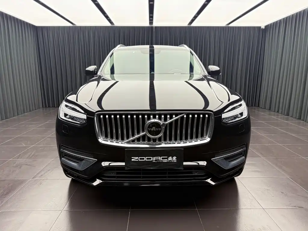 Volvo XC90 2019 — фото 4