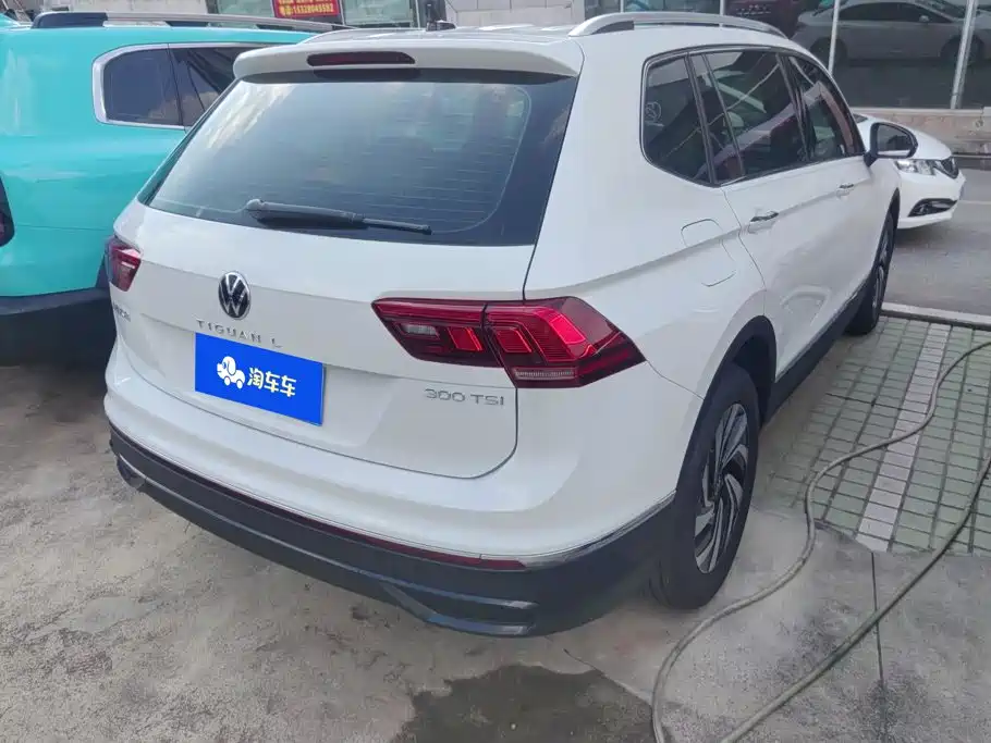 Volkswagen Tiguan L 2025