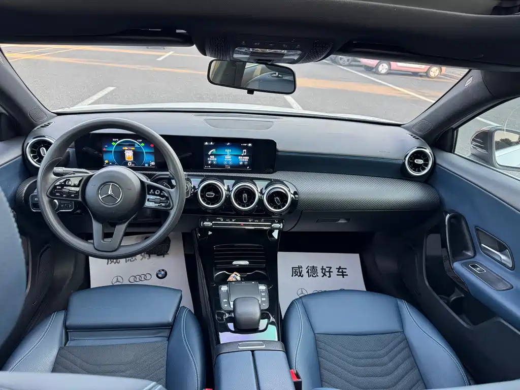 Mercedes-Benz A-Class 2022 — фото 15