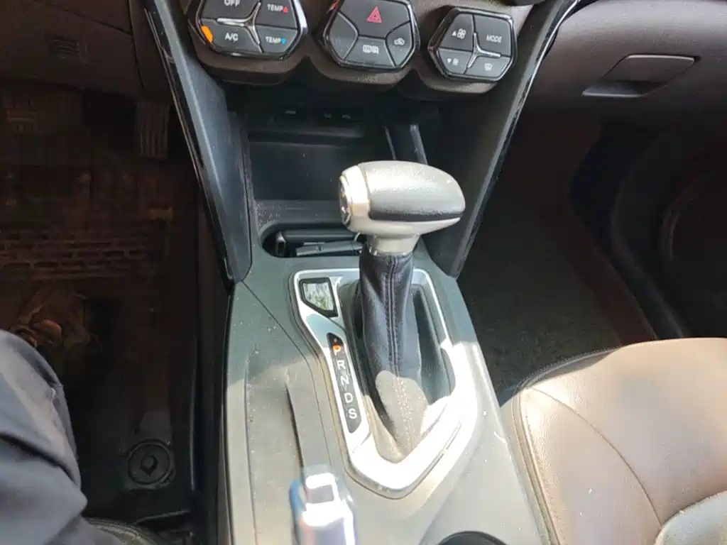 GAC Motor Trumpchi GS4 2015 — фото 14