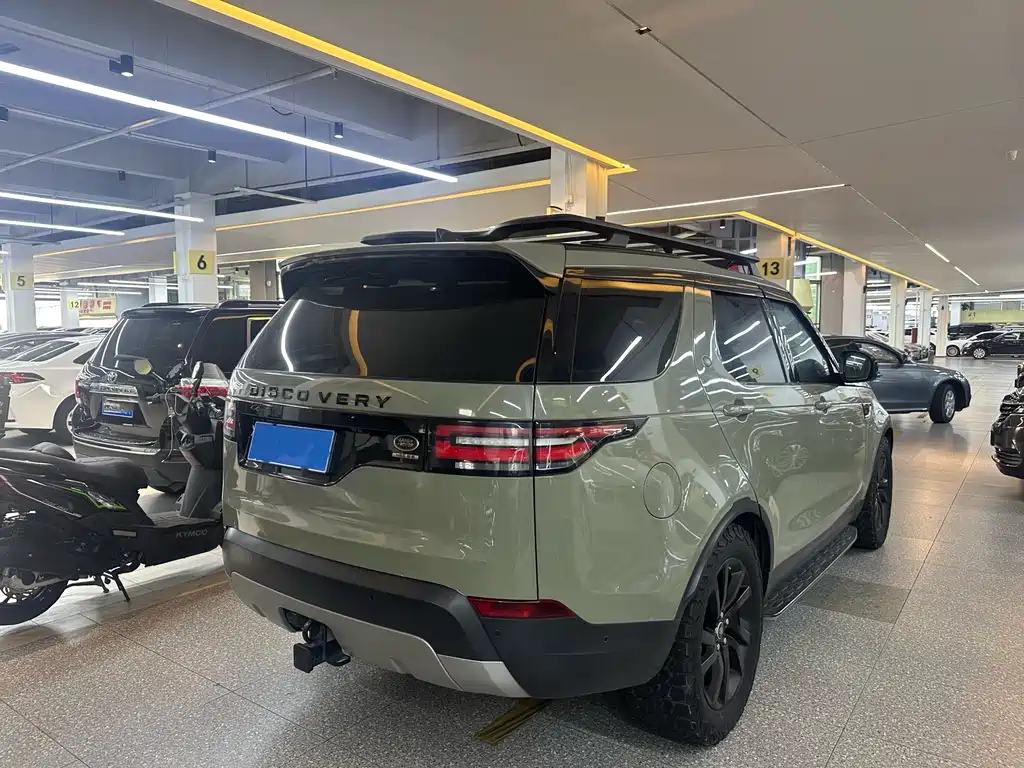 Land Rover Discovery 2019 — фото 2