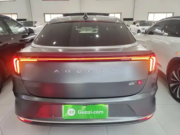 Arcfox Alpha S 2023