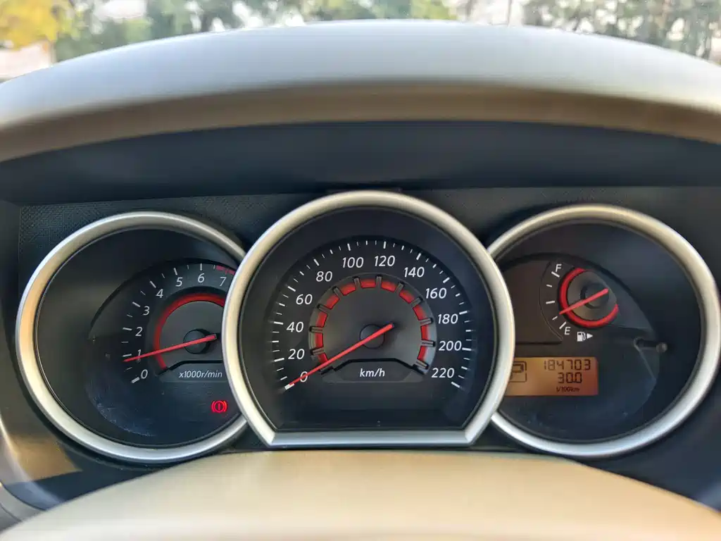 Nissan Sylphy 2010 — фото 20