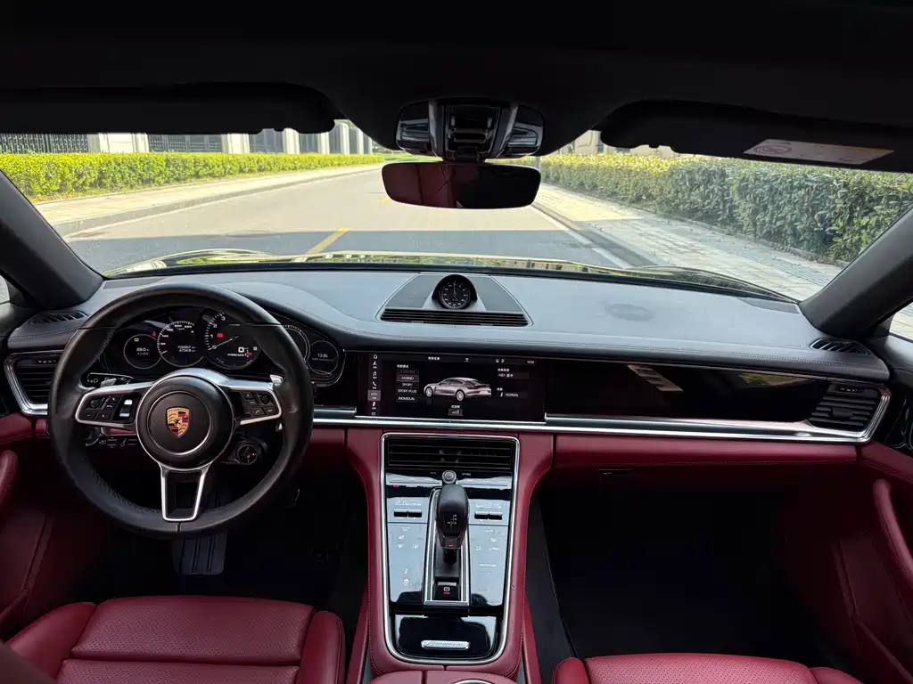 Porsche Panamera Hybrid 2020 — фото 12