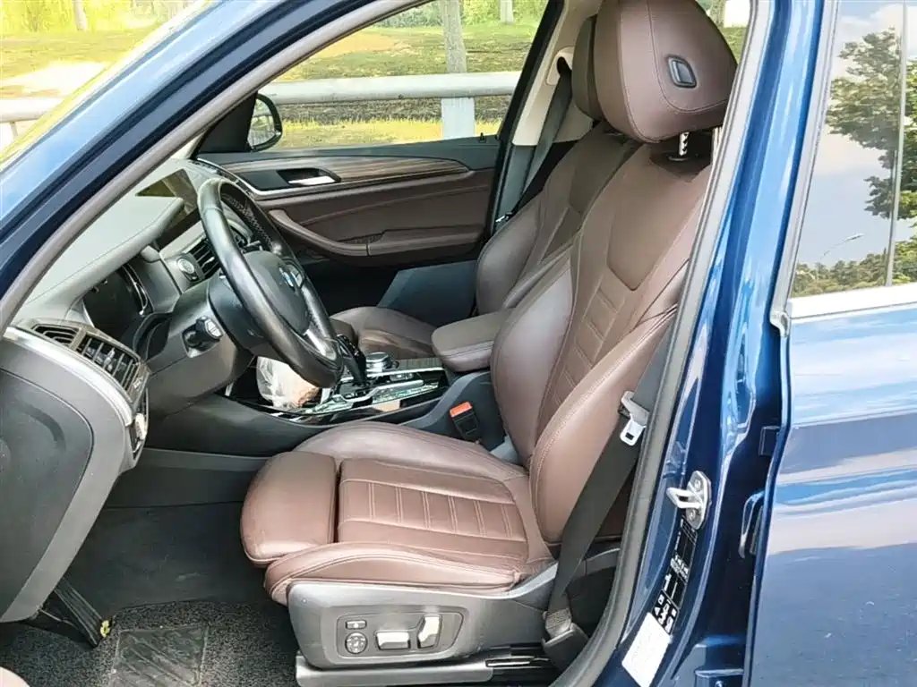 BMW X3 2019 — фото 15