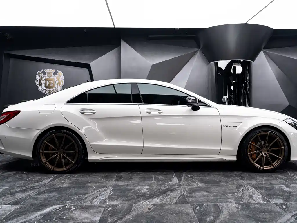 Mercedes-Benz CLS AMG 2015 — фото 8
