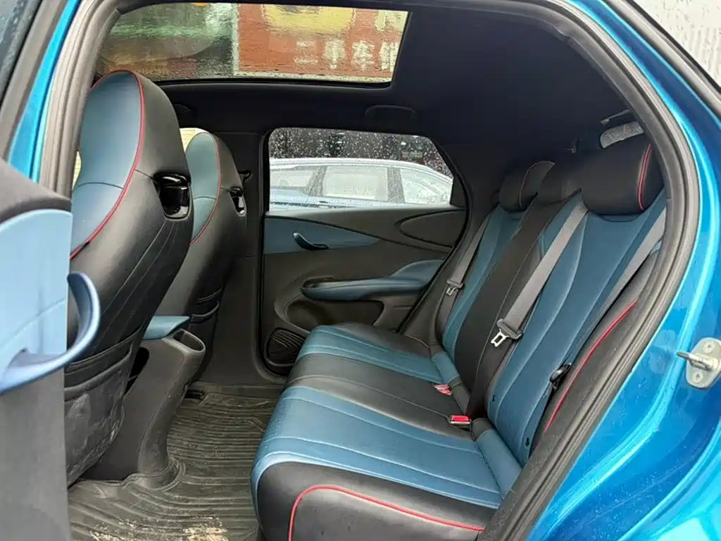 BYD Dolphin 2023