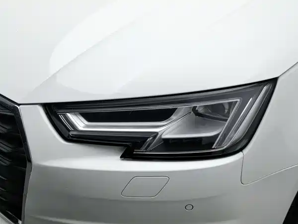 Audi A4L 2017