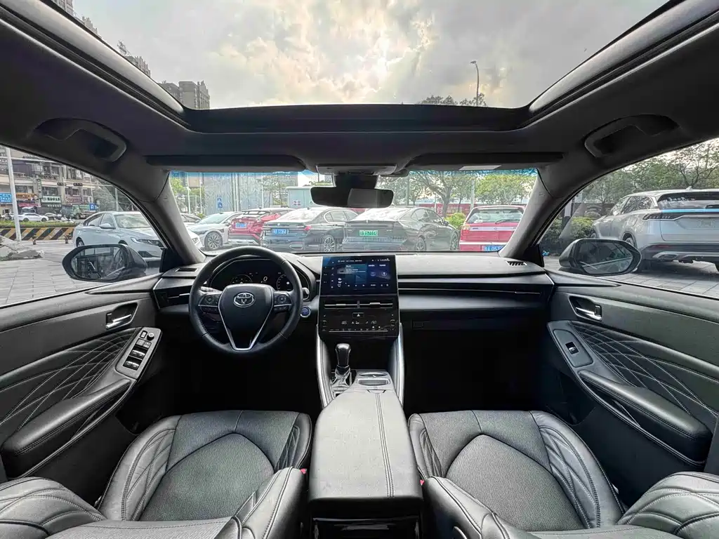 Toyota Avalon 2022 — фото 16