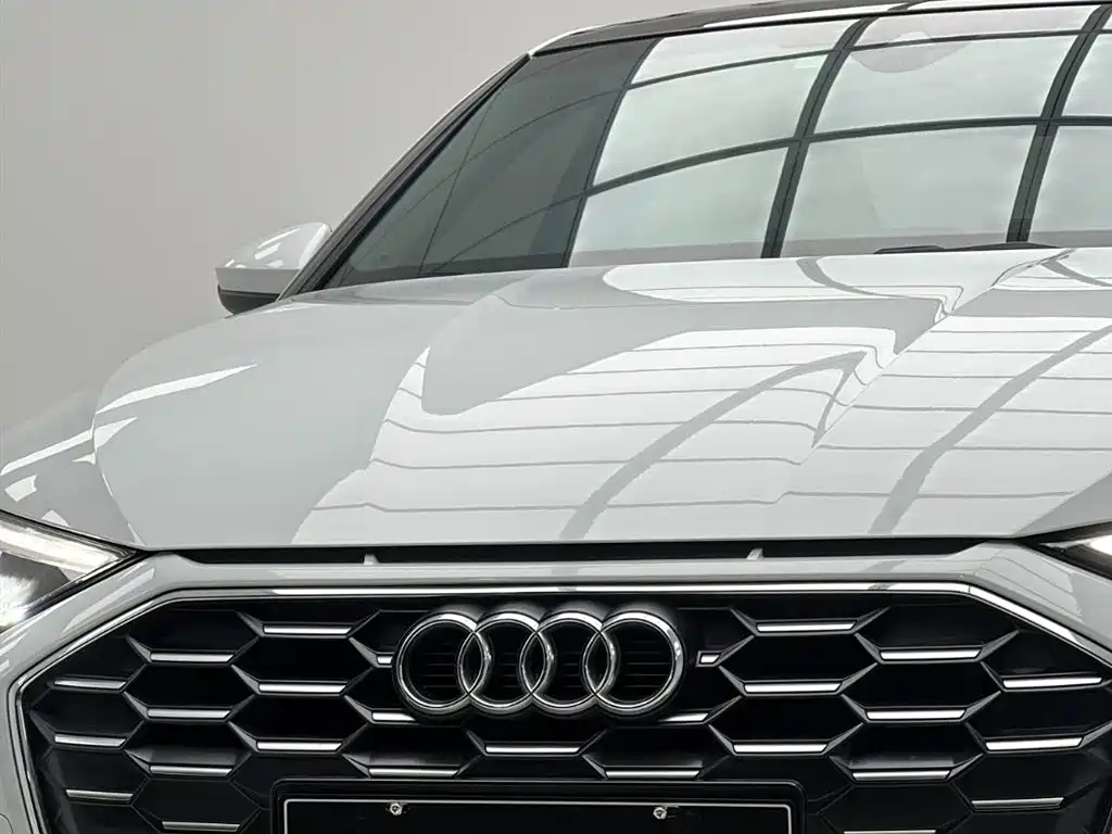 Audi A3 2021 — фото 6