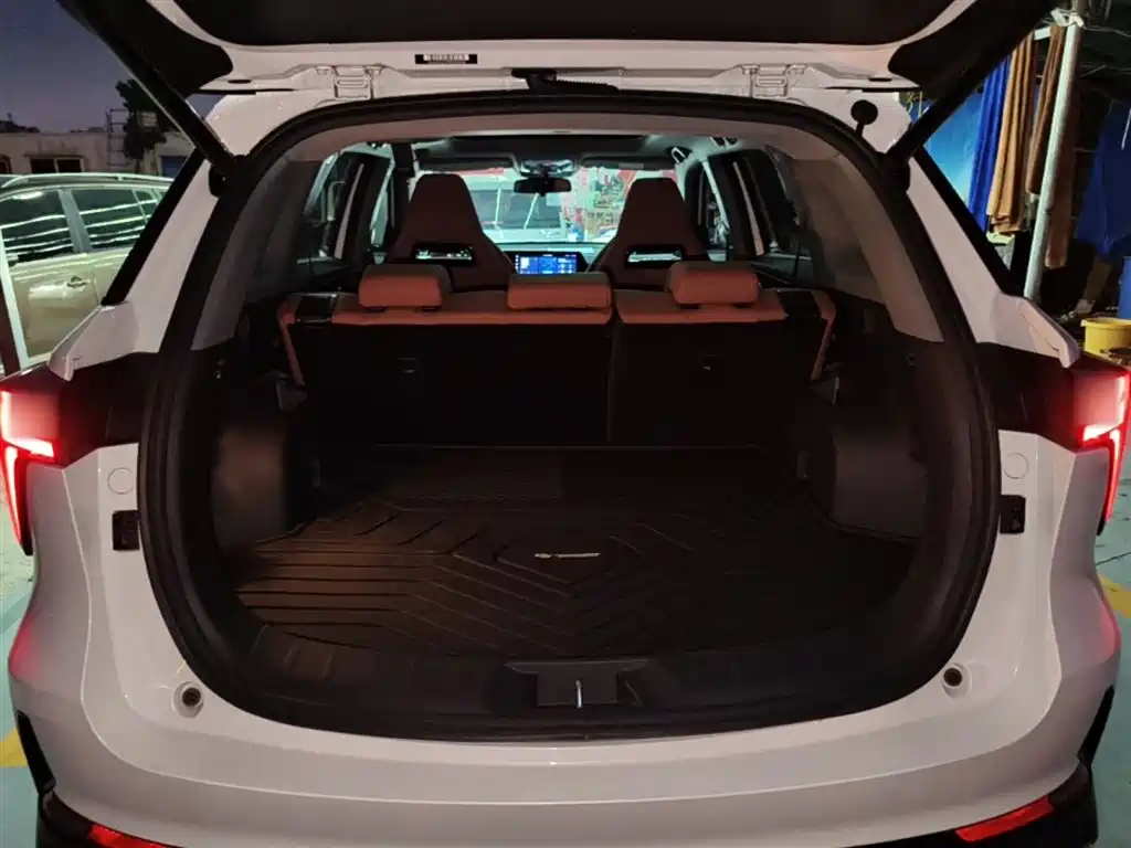 Changan CS75 PLUS 2023 — фото 19
