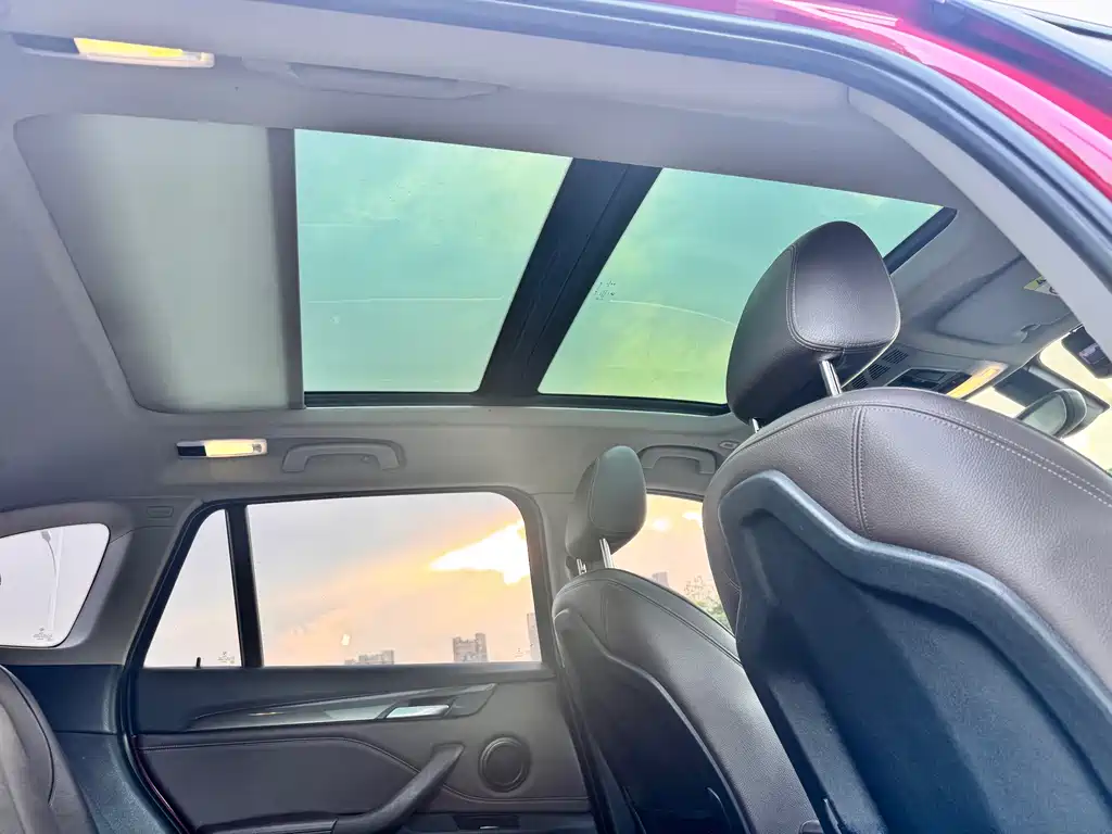 BMW X1 2019 — фото 13