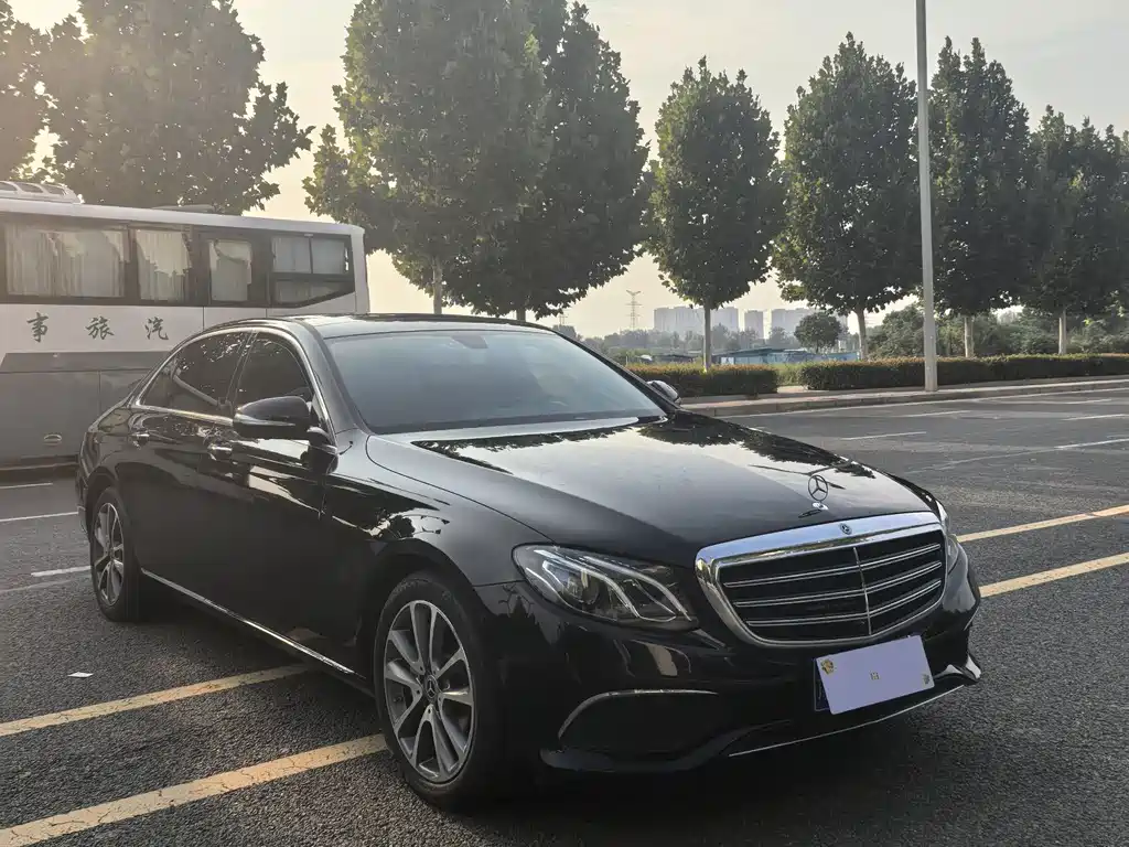 Mercedes-Benz E-Class 2020 — фото 3
