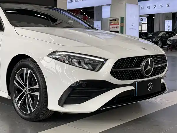 Mercedes-Benz A-Class 2023
