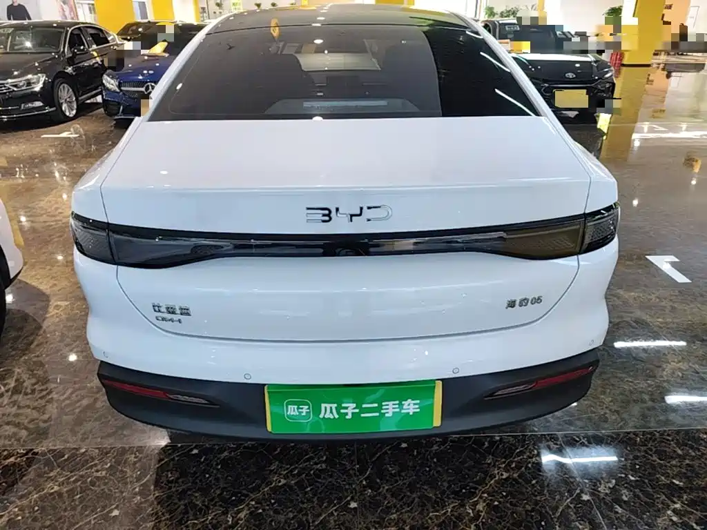 BYD Seal 05 DM-i 2026 — фото 6