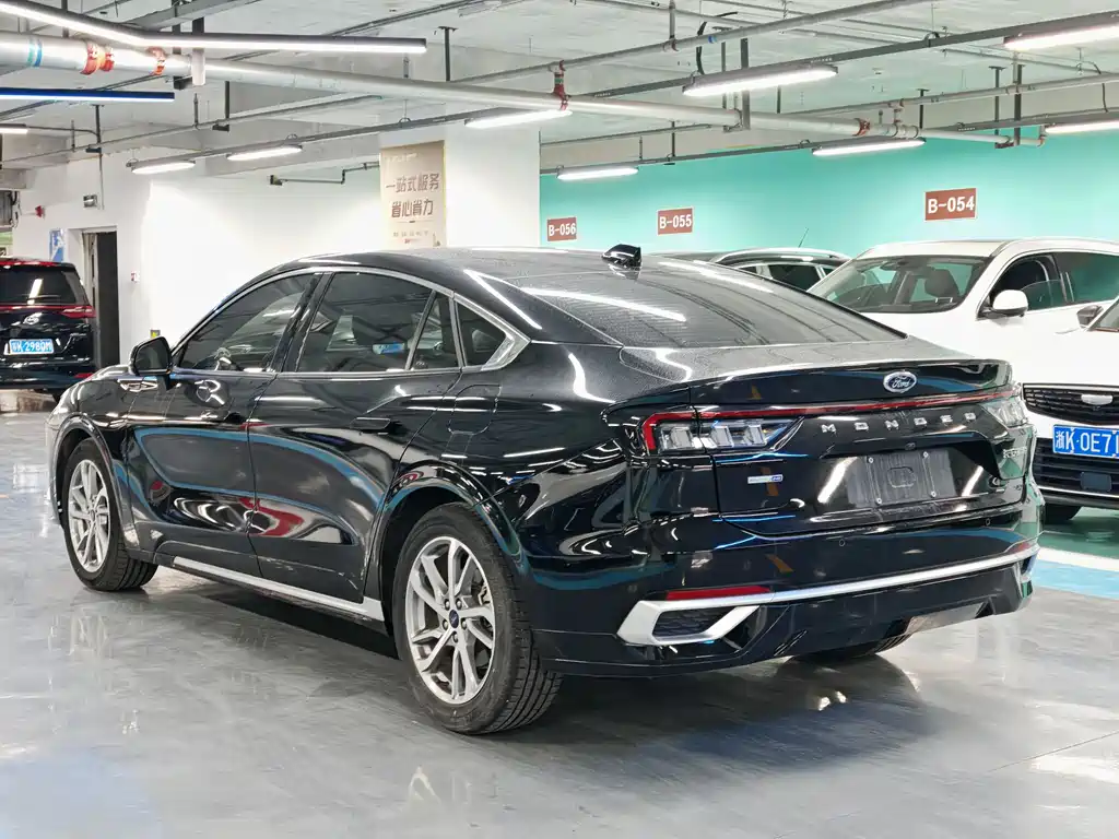 Ford Mondeo 2024 — фото 15