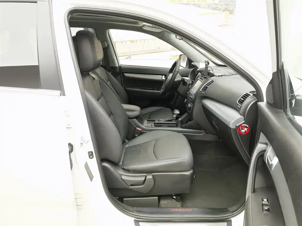 Kia Sorento 2013 — фото 23