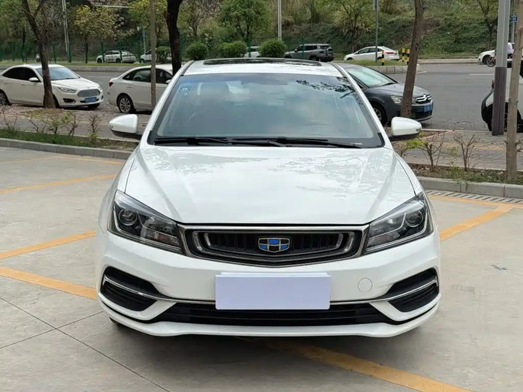 Geely Emgrand 2019