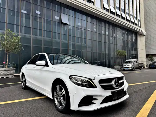 Mercedes-Benz C-Class 2019