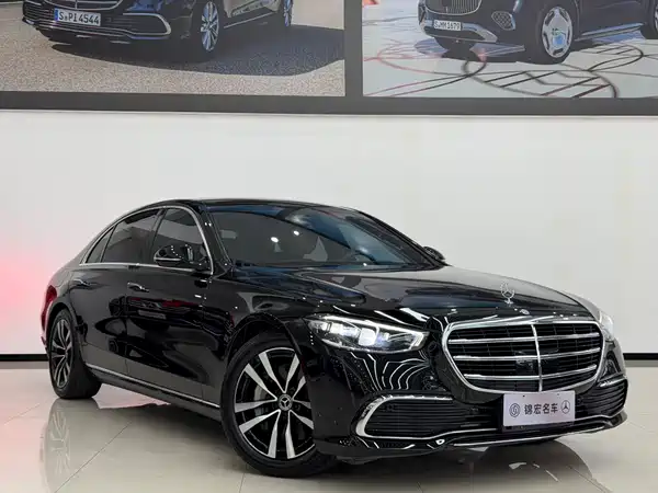 Mercedes-Benz S-Class 2024