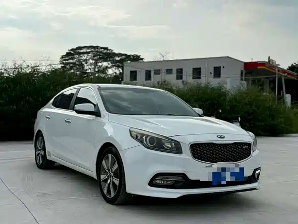 Kia K4 2016