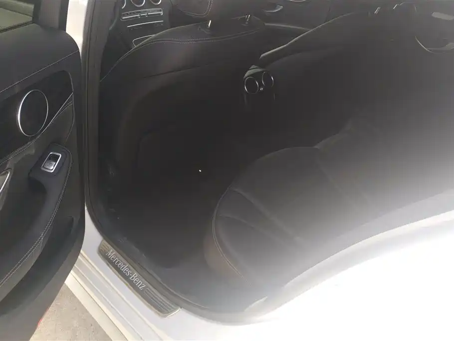 Mercedes-Benz C-Class 2020 — фото 11
