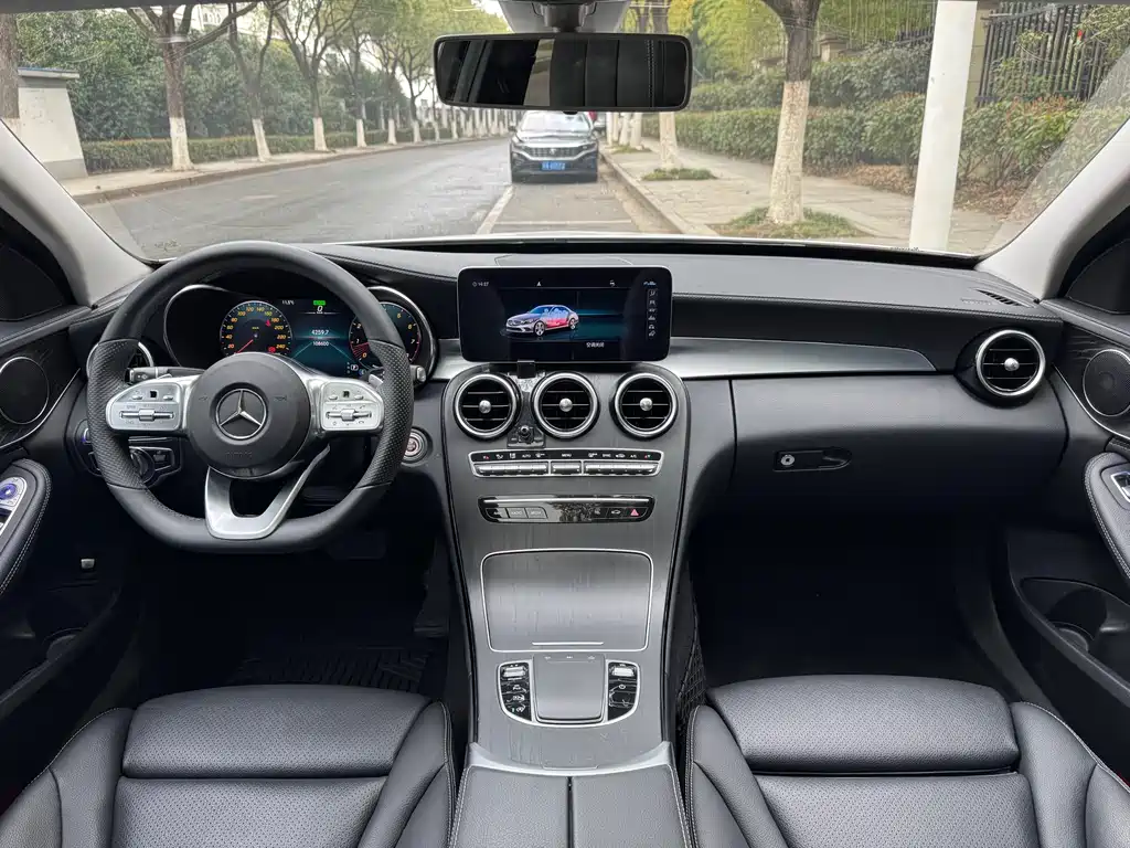 Mercedes-Benz C-Class 2020 — фото 15