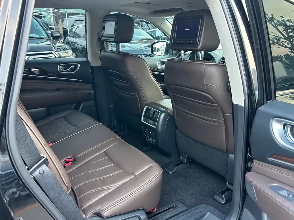 Infiniti QX60 2015 — фото 12