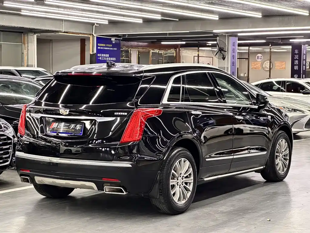 Cadillac XT5 2018 — фото 6