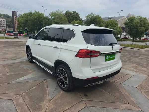 Dongfeng Jingyi X5 2017