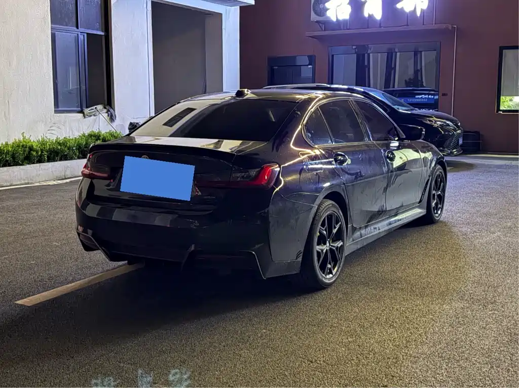 BMW i3 2023