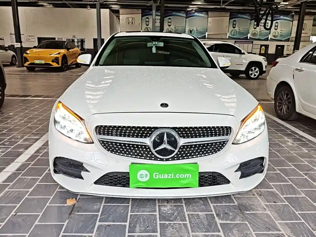 Mercedes-Benz C-Class 2019