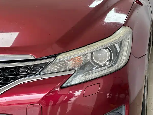 Toyota Reiz 2015