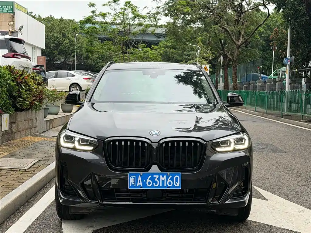 BMW X3 2021 — фото 2