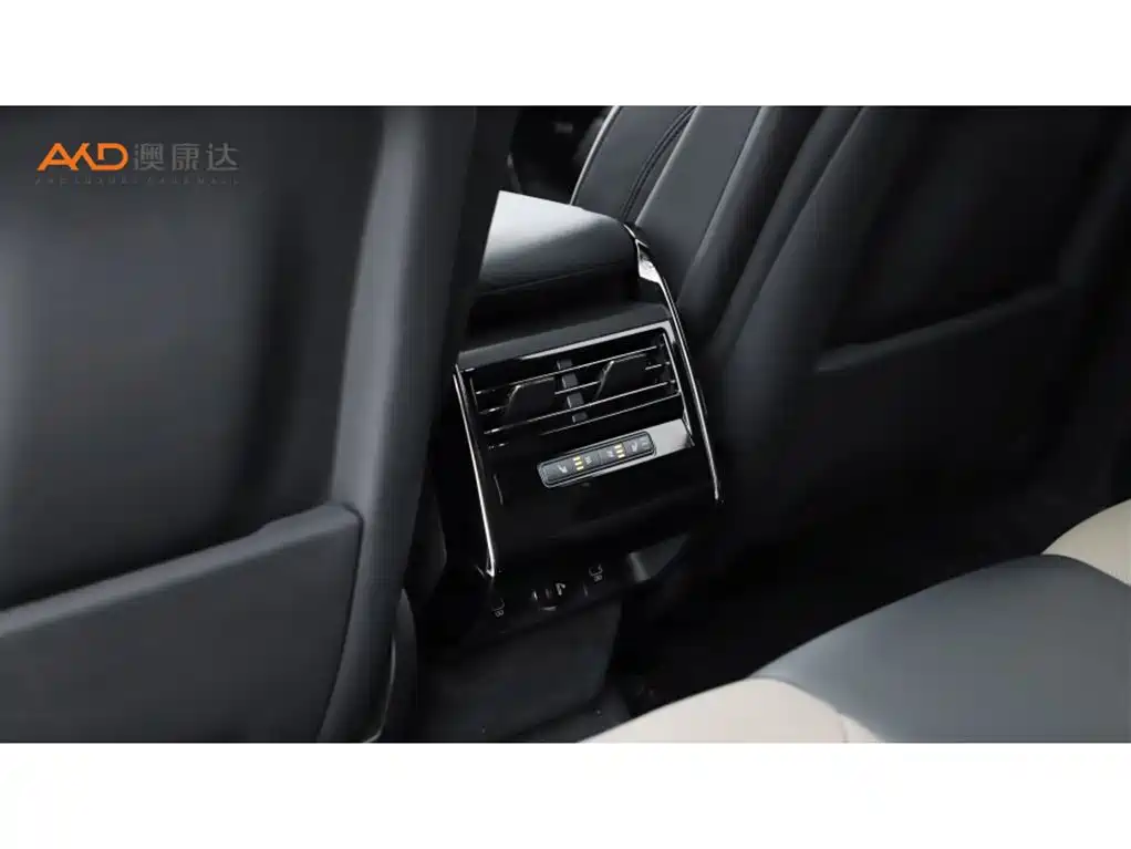 Land Rover Sport 2022 — фото 9