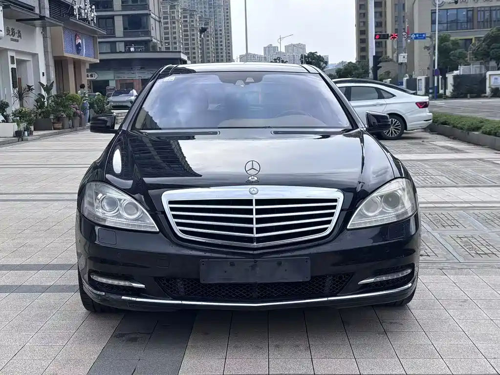 Mercedes-Benz S-Class 2010 — фото 2
