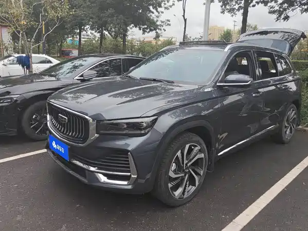 Geely Xingyue L 2024