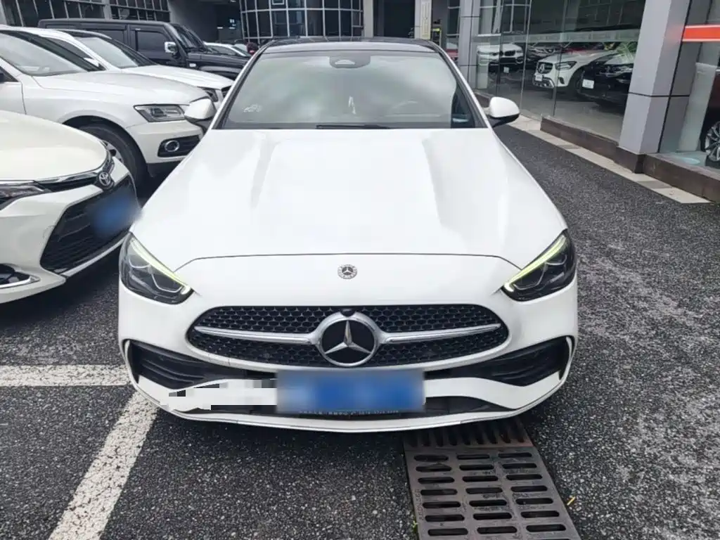 Mercedes-Benz C-Class 2023