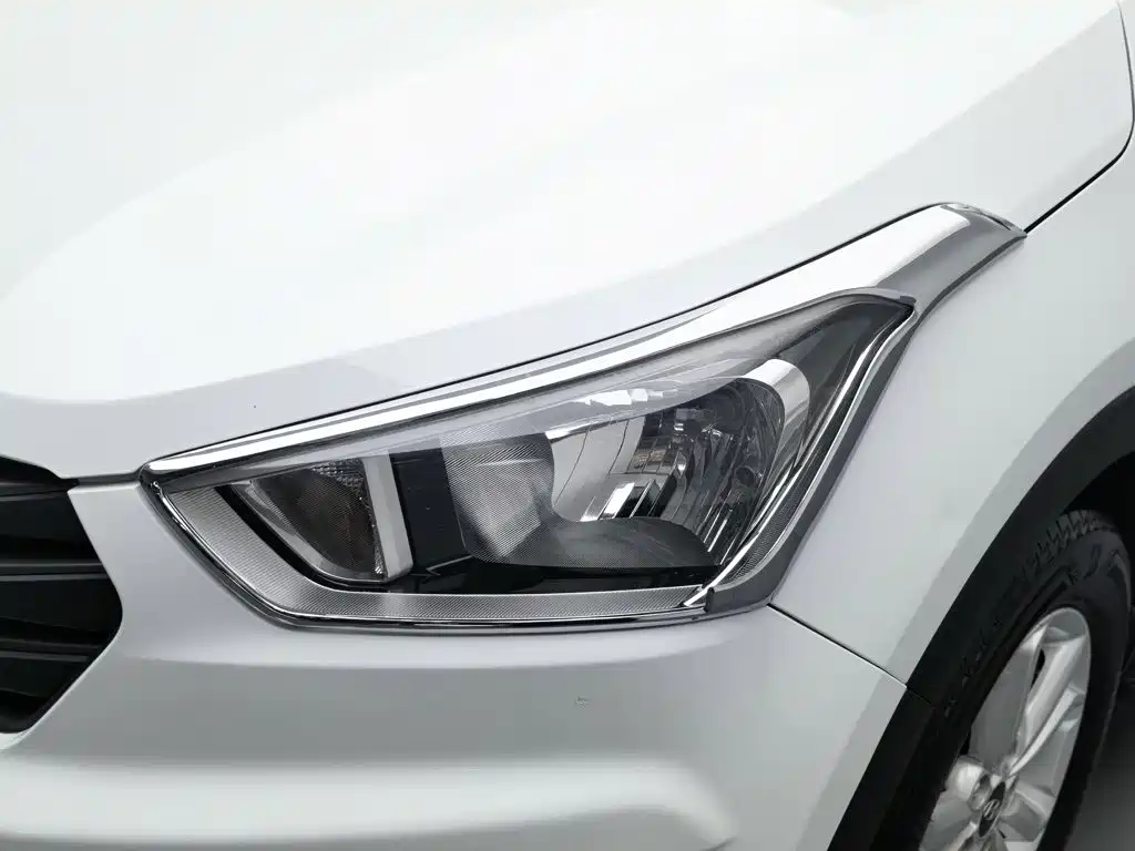 Hyundai ix25 2015 — фото 7
