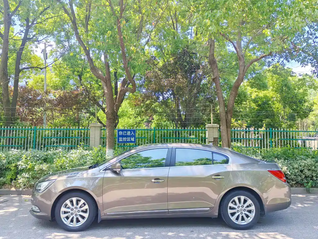 Buick LaCrosse 2014 — фото 12