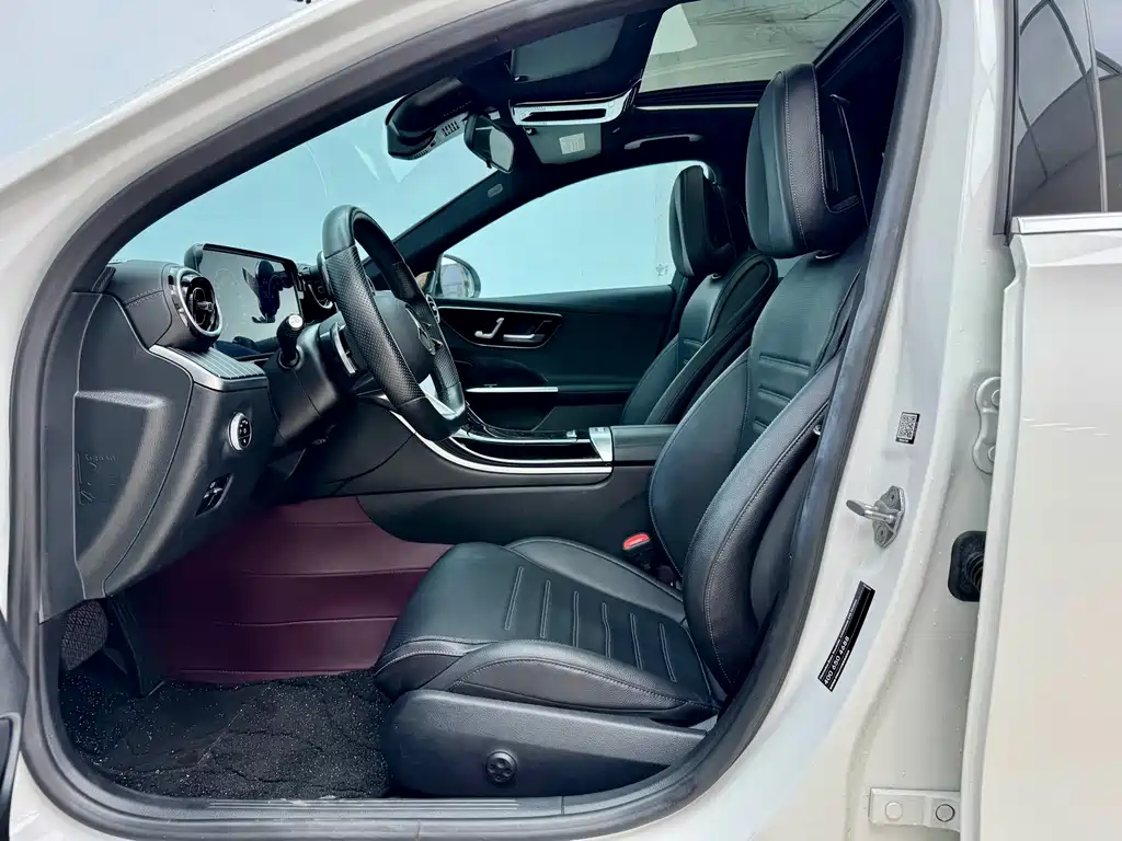 Mercedes-Benz C-Class 2022