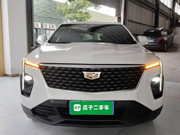 Cadillac XT4 2024