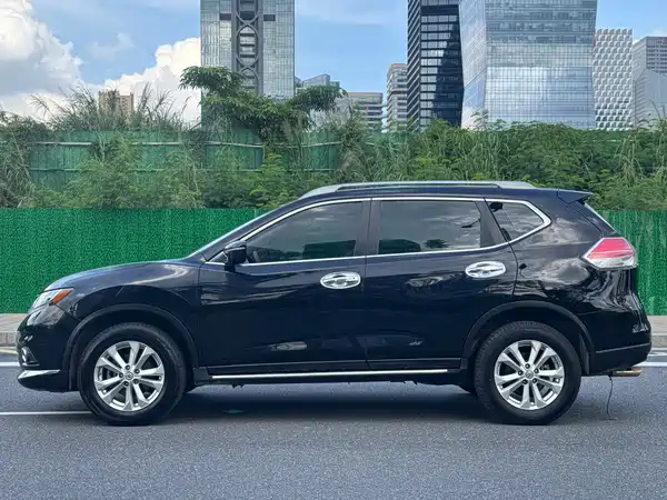 Nissan X-Trail 2014